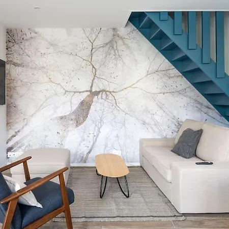 Apartment Triplex De Qualite, Quartier Calme Caen
