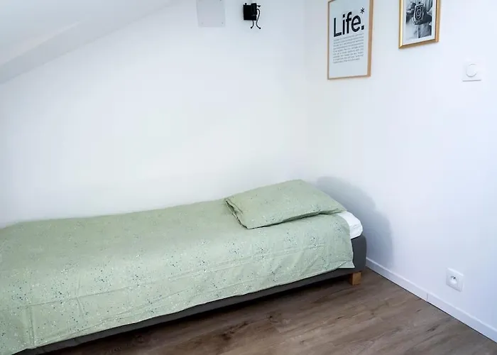 Apartamento Triplex De Qualite, Quartier Calme