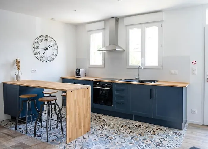 Apartamento Triplex De Qualite, Quartier Calme *